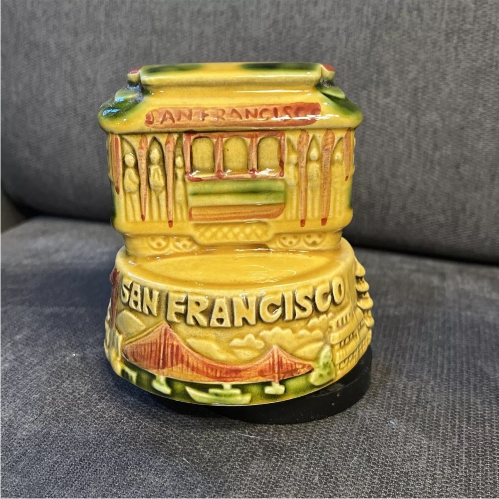 Vintage San Francisco Cable Car Music Box 514  California By Sankyo Japan